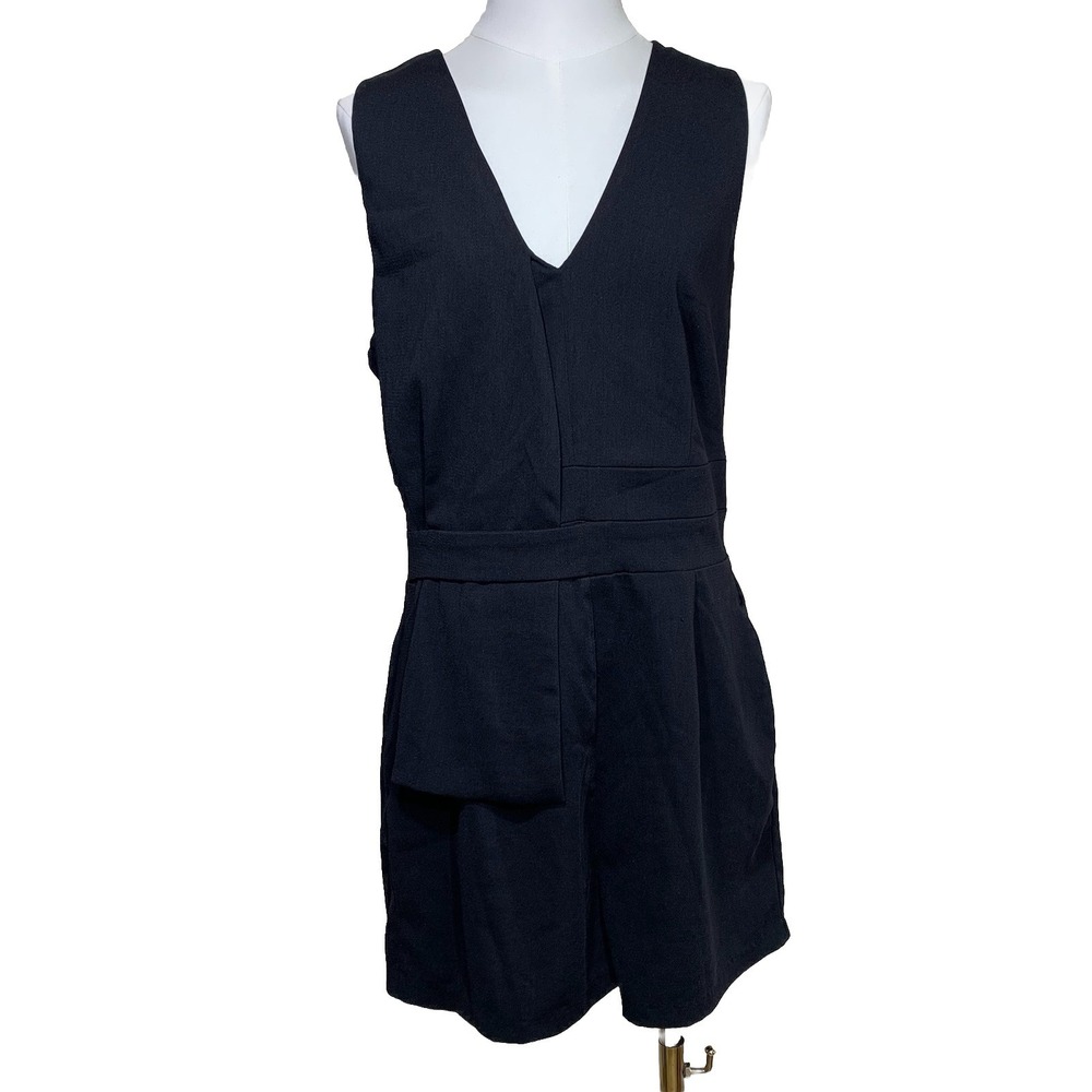 GB Romper Women XL Black V-Neck Sleeveless Asymmetrical Overlay‎ GB7137CRN